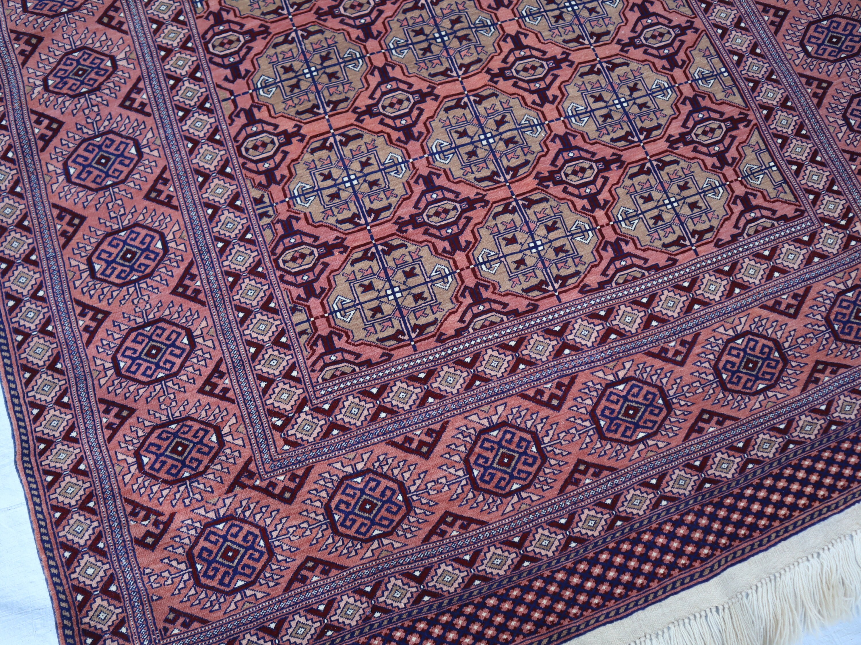 トルクメンラグ　turkmen rug　新品同様　トライバルラグ トルクメンラグ turkmen rug 新品同様 トライバルラグ トルクメンラグ