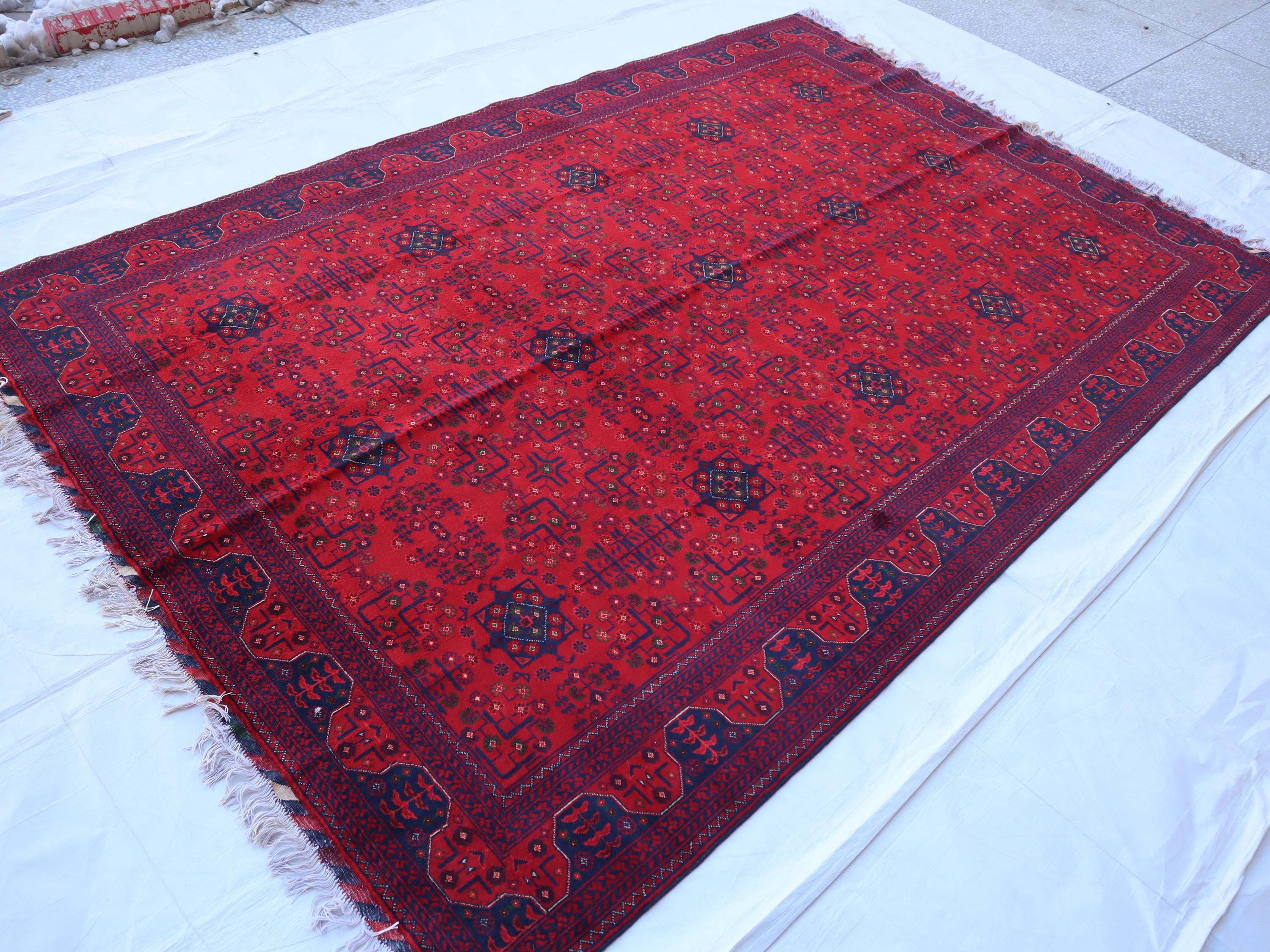 アフガニスタンの大型ラグ7x10、トルクメン・ブハラの濃い赤の