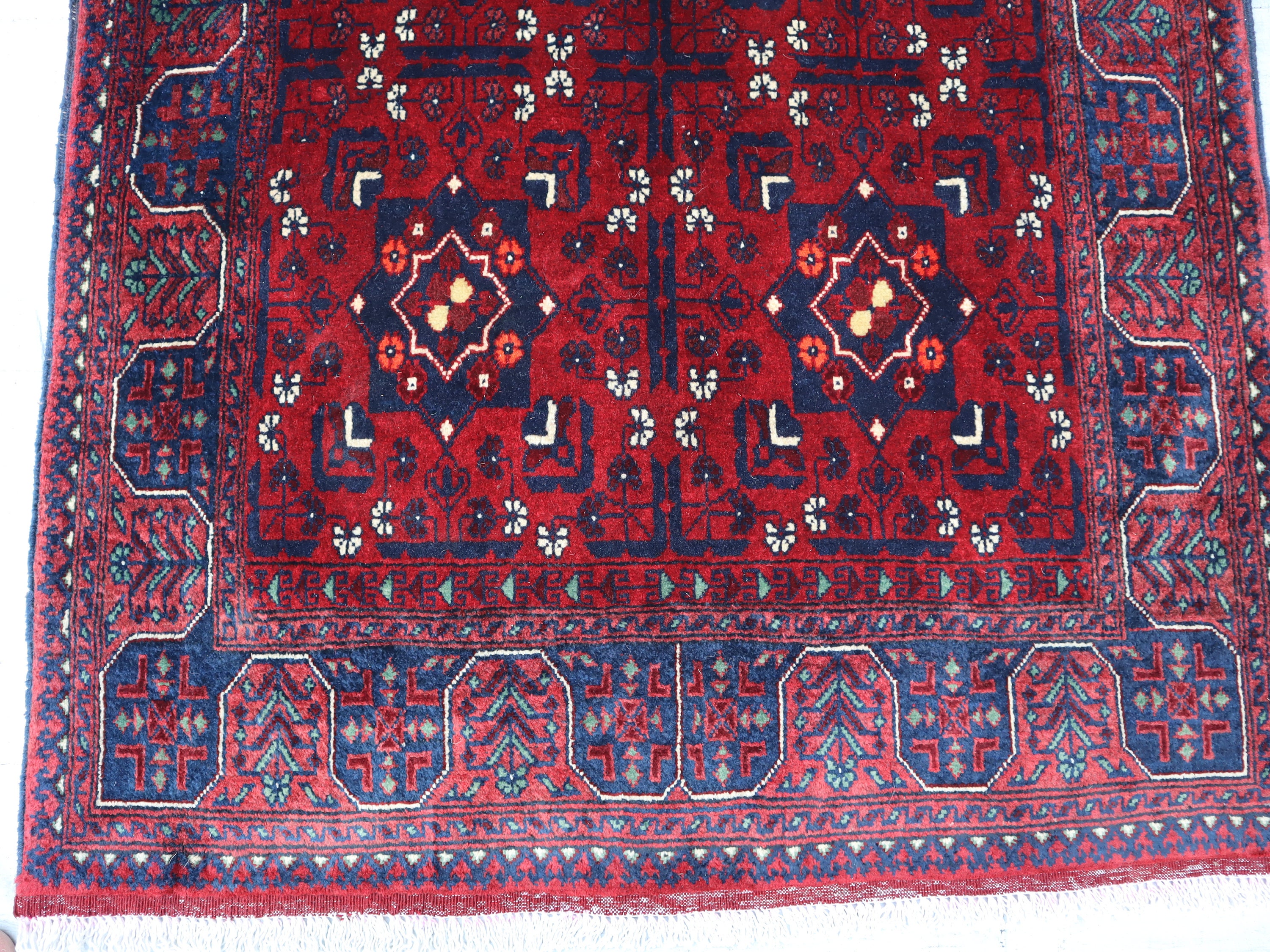 アフガニスタン産ブハララグ3x5、トルクメン産手織りラグ