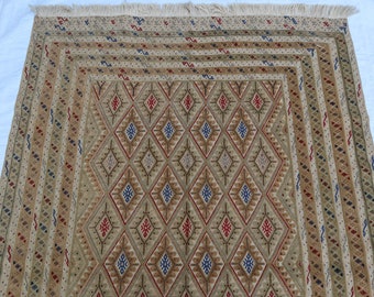 Tribal Vintage Rug, 4x6 ft Antique Afghan Rug Kilim, Handmade Belgic Wool Area Rug, Beige Oriental Soumak Rug, Bedroom Living room Kids Rug.