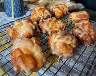 Recipe, Apple Fritters Recipe, Apple Cider Fritters, Fall recipes, Apple recipes, Doughnuts, Apple Doughnuts, Apple Cider Donuts