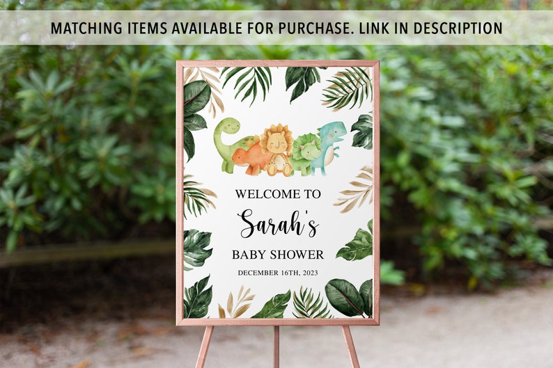 Puede incluir: Bienvenido a la fiesta de bienvenida al beb&eacute; de Sarah con un dise&ntilde;o de hojas tropicales verdes, marrones y doradas. El cartel presenta un grupo de dinosaurios de dibujos animados con un mensaje de bienvenida y la fecha 16 de diciembre de 2023.