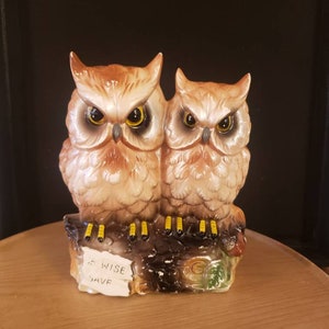 Vintage Ceramic Pair Of Owls &quot;Be Wise Save&quot; Piggy Bank Coin Container ROSSINI (basil)