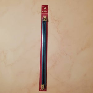 Susan Bates Silvalume Single Point Knitting Needles (10&quot;) - Size 8