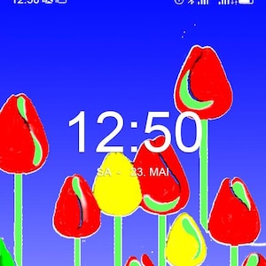 Puede incluir: Ilustración digital de tulipanes rojos y amarillos sobre un fondo azul. La hora 12:50 se muestra en blanco, junto con la fecha "SA - 23. MAI". Los tulipanes tienen tallos y detalles verdes.