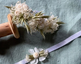 Dried flower bracelets AMANDE wedding accessories, other events. Bouquets, combs, crowns, bracelets, buttonholes, barrettes.