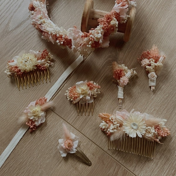 SUNSET collectie gedroogde bloemenaccessoires voor bruiloften en andere evenementen. Kammen, kronen, armbanden, knoopsgaten, haarspeldjes.