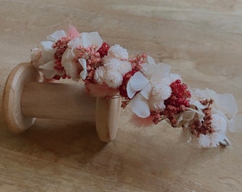 ROSA dried flower barrettes, wedding accessories and other events. Bouquets, combs, buttonholes, bracelets, crowns, barrettes..