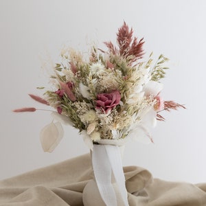 BIANCA dried flower bouquet, weddings and other events