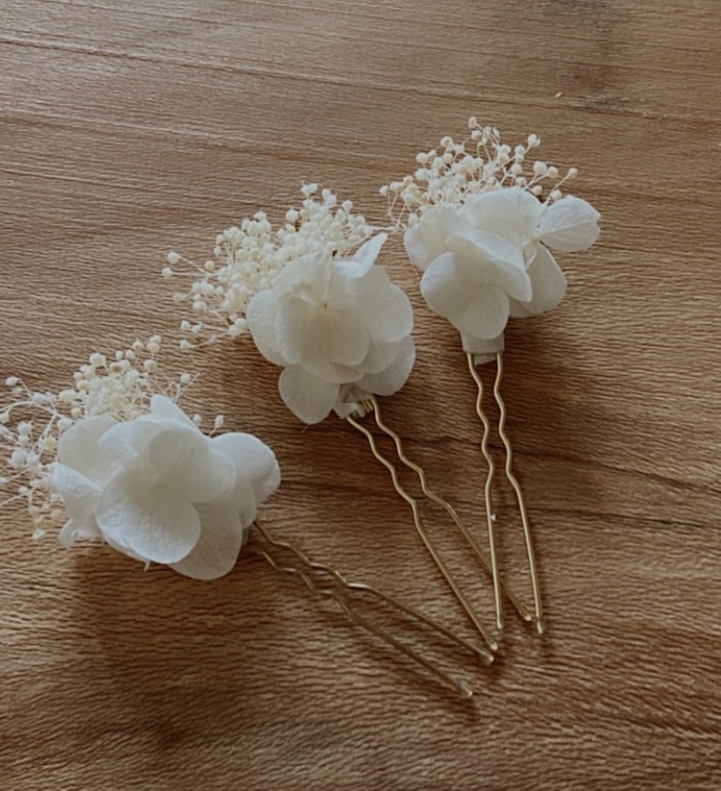 PURE collection wedding accessories dried flowers. Bouquets, combs, crowns, buttonholes, bracelets, barrettes.. LOT 3 EPINGLES