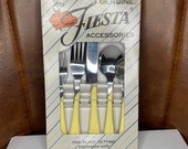 Vintage 1996 Fiesta NIB Yellow Genuine Accessories Pack of 5 Silverware Set
