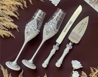 Personalized Wedding Cake Cutting Set: Champagne Flutes and Serving Set