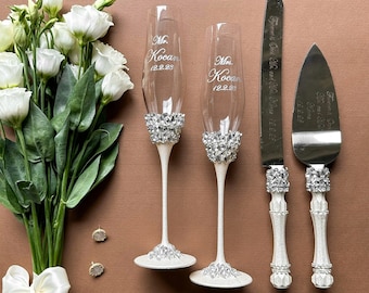 Personalized Wedding Champagne Flutes and Cake Server Set