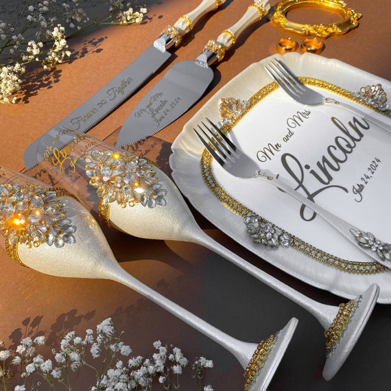 Silver wedding shop cake knife set
