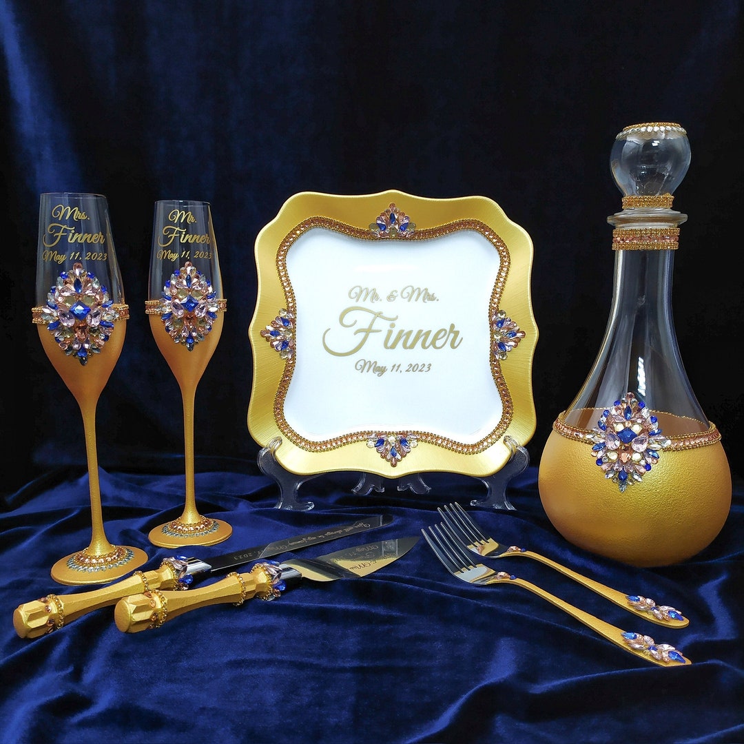 Wedding Cake Cutting Set Gold and Wedding Decanter, Wedding Pitcher and