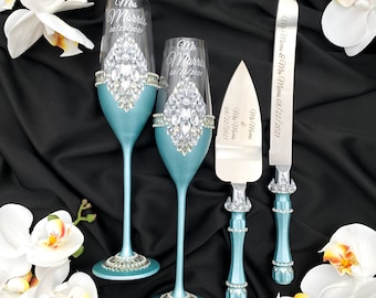 turquoise wedding glasses personalized teal wedding flutes and cake server sets teal toasting glasses for bride and groom