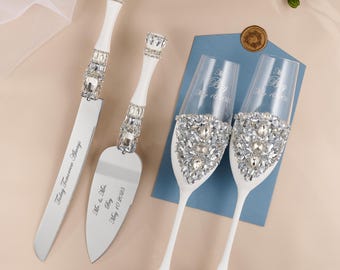 Juego de corte de pastel de boda personalizado, copas de champán con diamantes de imitación