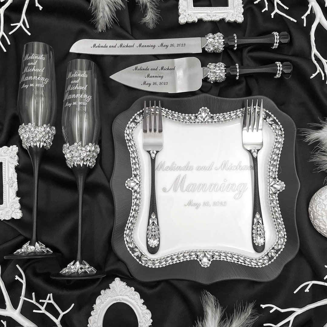 Black Wedding Cake Cutting Set for Bride and Groom Toasting Flutes Wedding Unity Candles Set