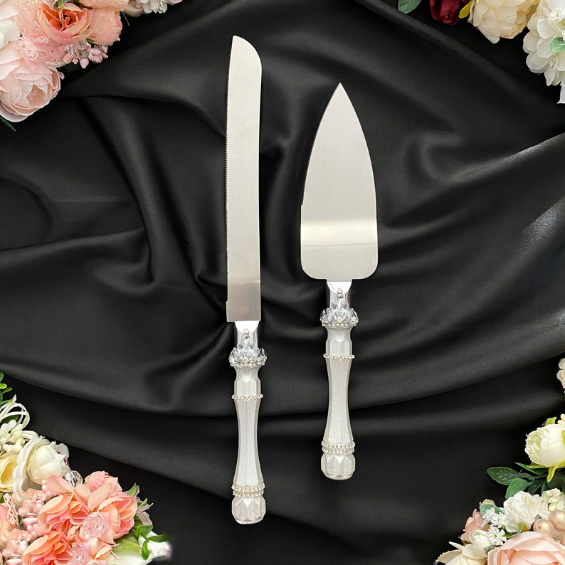 Flutes and Cake Server Sets Flutes Glasses Wedding Flutes Etsy