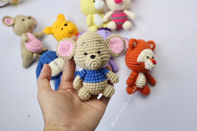 Crochet pooh and friends set or pooh, tigger, eeyore, piglet, lumpy, kanga, roo, rabbit baby shower decor roo