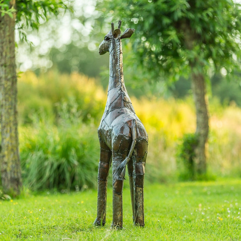 Giraffe Metal Giraffe Garden decoration Handmade statue | Etsy