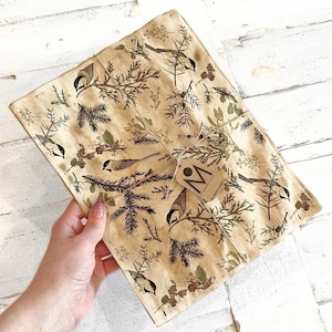 Lot de 20 papiers teints dans le café à motif Woodsy Birds and Nature, 21,6 x 27,4 cm, pour le journal indésirable et le scrapbooking éphémères, ambiance shabby chic