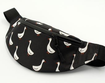 Goose Fanny Pack – Black Crossbody Bag, Water-Resistant