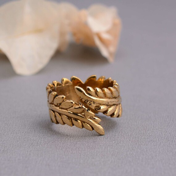 Feather Ring Adjustable Feather Ring Plume Ring Thumb Band