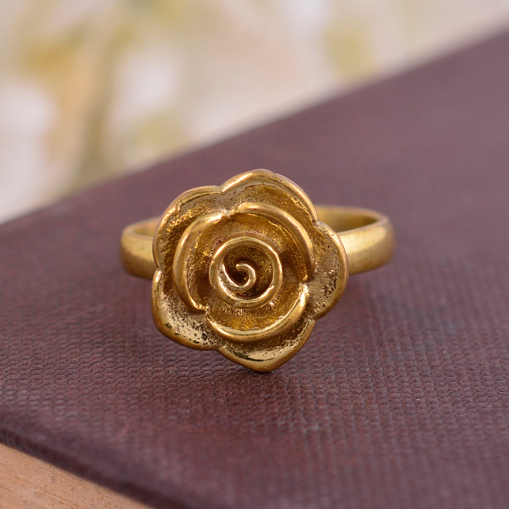 Flower Design Gold Polish Traditional Adjustable Ring