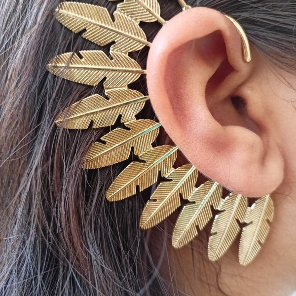 Flamingo Feather Earcuff