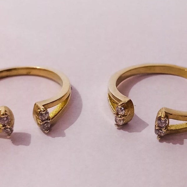 pair of gold toe ring for women , open Toe Ring,Adjustable Toe Ring,Minimalist Ring,Midi Ring,Band Toe Ring