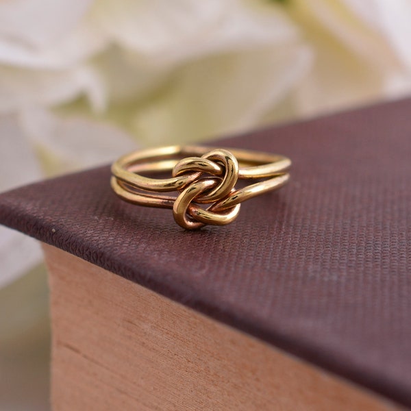 Gold Double Knot Ring