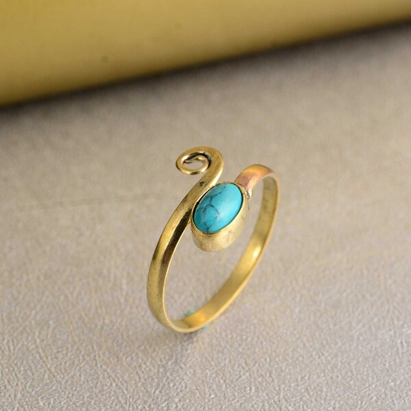 adjustable Toe ring, Brass Toe ring, Spiral Toe ring, Turquoise Toe ring, Gemstone Spiral Toe ring, Adjustable Toe ring, Foot jewellery