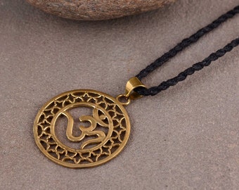 Om Ohm Large Pendant Delicate Pendant Chakra Healed Buddha Spiritual Yoga Jewellery Gift