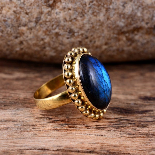 Bague en labradorite perlée, bagues pour femme, bague bohème, bague en laiton or massif, bague en labradorite, cadeau pour elle, grosse bague en pierre larme