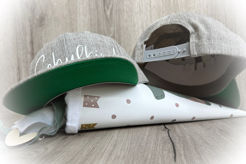 Cappy Schulkind Cap Basecap personalisiert mit Name für Schulkind2024 Geschenk zur Einschulung ideales Geschenk zum Schulstart 2024 image 2