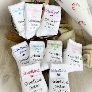 Schulkind Socken Schulkind Tennissocken Geschenk für die Einschulung2024 Schulkind2024 Geschenkidee Einschulung Einschulung Outfit Bild 1