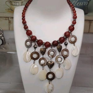 STUNNING Carnelian Mother Of Pearl & Shell Waterfall Necklace 16"
