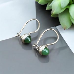 Vintage Nephrite jewelry, stone Nephrite earrings, Natural Green Color, Earrings silver 925, children's earrings, gemstone, old jewelry