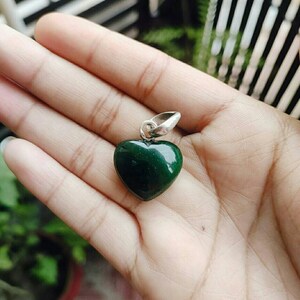 Pingente de coração de aventurina verde: argola de prata esterlina 925
