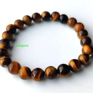 Natural Tiger Eye beaded bracelet for gifting