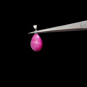Pink Lindy Star Pendant Pink Star Sapphire Pendant 925 Silver Loop Drop Shape Pendant Weight-1850ct Size-19mm.