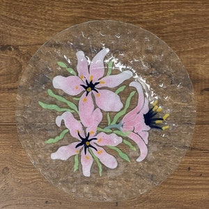 Vintage Signed Sydenstricker Pink Elephant Iris Fused Glass Plate Signed Syd Spring Decor