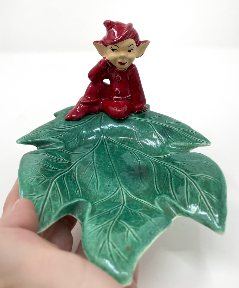 Vintage Gilner STYLE Ceramic Red Pixie Elf on Green Leaf Trinket Candy Dish Christmas Pixie Decor image 2