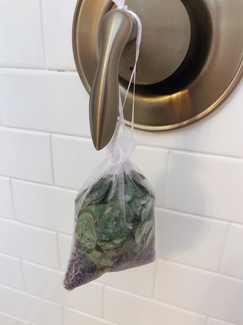 Eucalyptus and Lavender Shower Pouches, Aromatic Shower Eucalyptus Bunch, Plant Cuttings, Lavender Buds, Hanging Shower Eucalyptus Pouch image 7