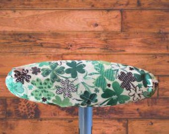 Saint-Patrick's Day Shamrock Green Curling Broom Cover ~ plain or with personalization Made in Canada  ~ Free Shipping Curler gift