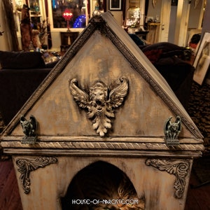 Custom made gothic cathouse image 8