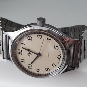 Vintage women&#39;s watch &quot;Luch&quot; ,made in USSR, watch soviet,Retro watch, Wrist watch,Mechanical watch,Working watch,Old watch