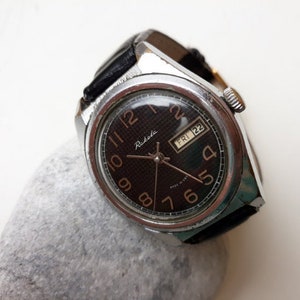 Vintage men&#39;s watch &quot;Raketa&quot; ,made in USSR, watch soviet,Retro watch, Wrist watch,Mechanical watch,Working watch,Old watch