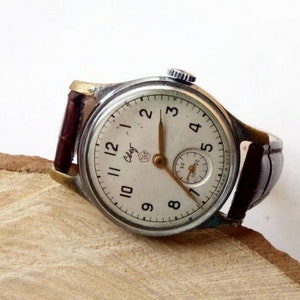 Vintage men&#39;s watch &quot;SVET&quot; ,made in USSR, watch soviet,Retro watch, Wrist watch,Mechanical watch,Working watch,Old watch,Russian watch